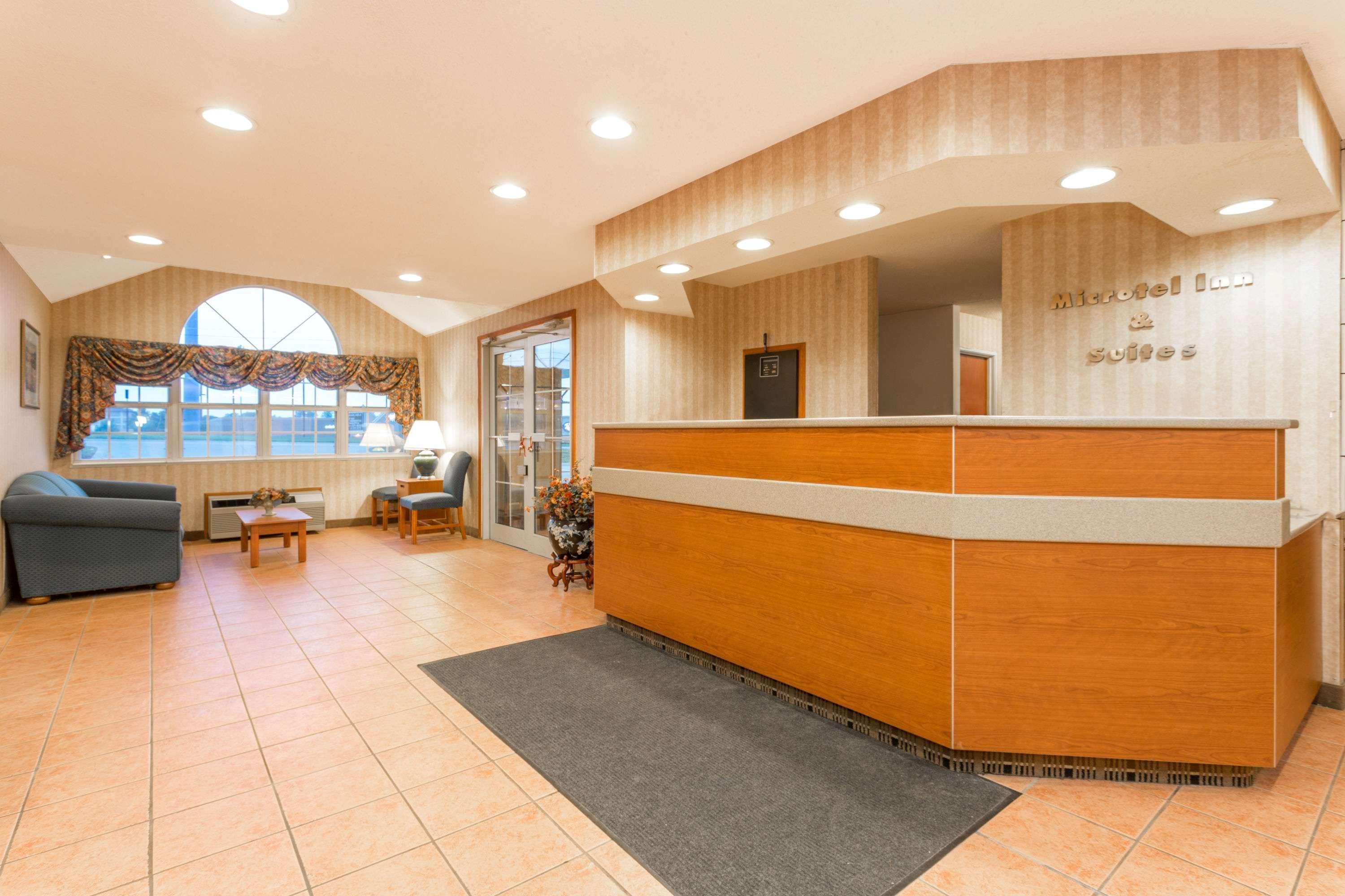Microtel Inn & Suites By Wyndham Dry Ridge Exterior foto