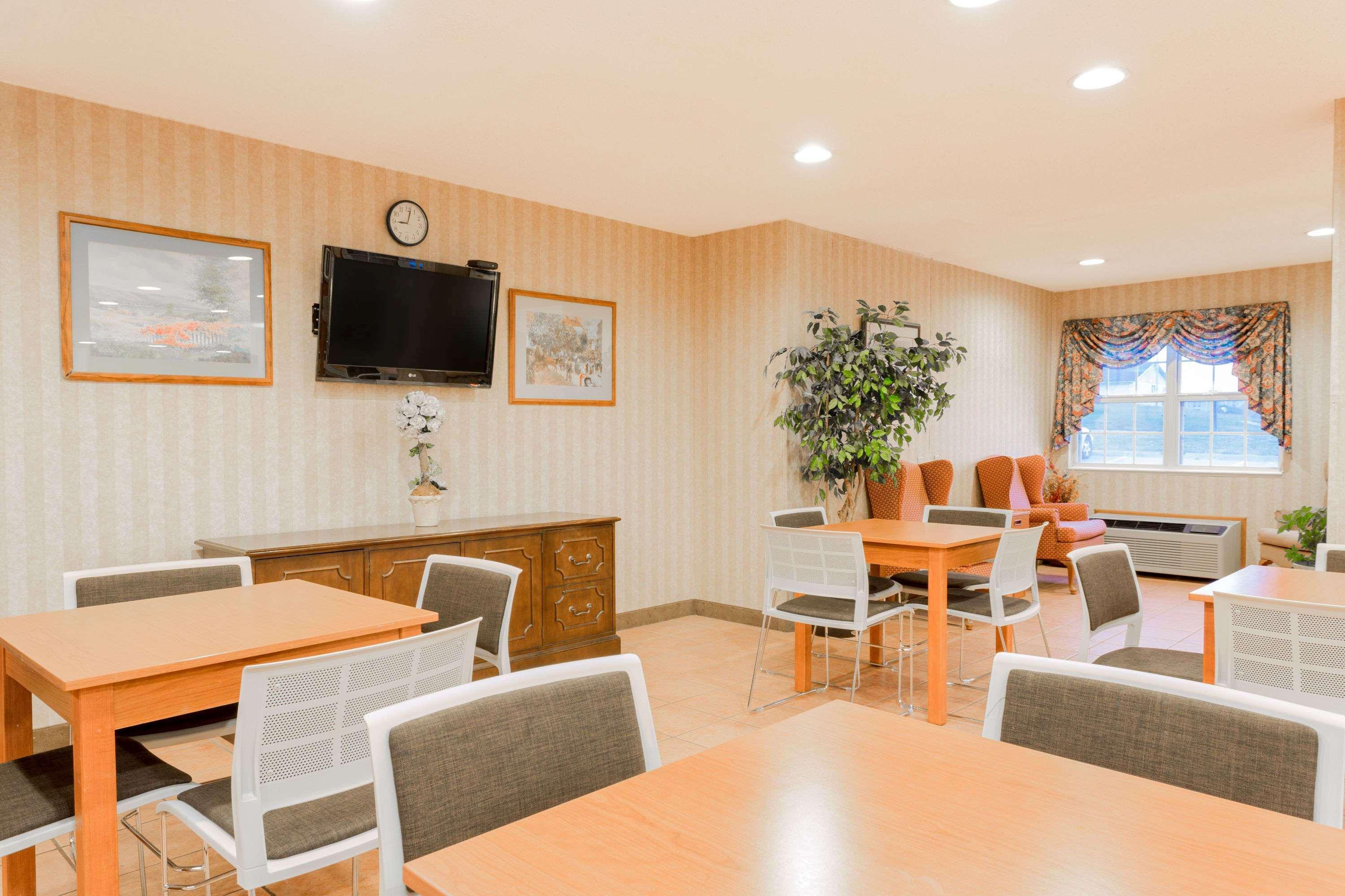 Microtel Inn & Suites By Wyndham Dry Ridge Exterior foto