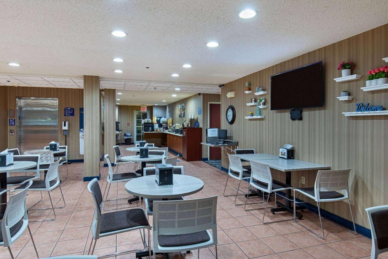 Microtel Inn & Suites By Wyndham Dry Ridge Exterior foto